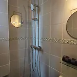 Renove En Plein Coeur De Sur L'ile Saint Louis ! * Paris